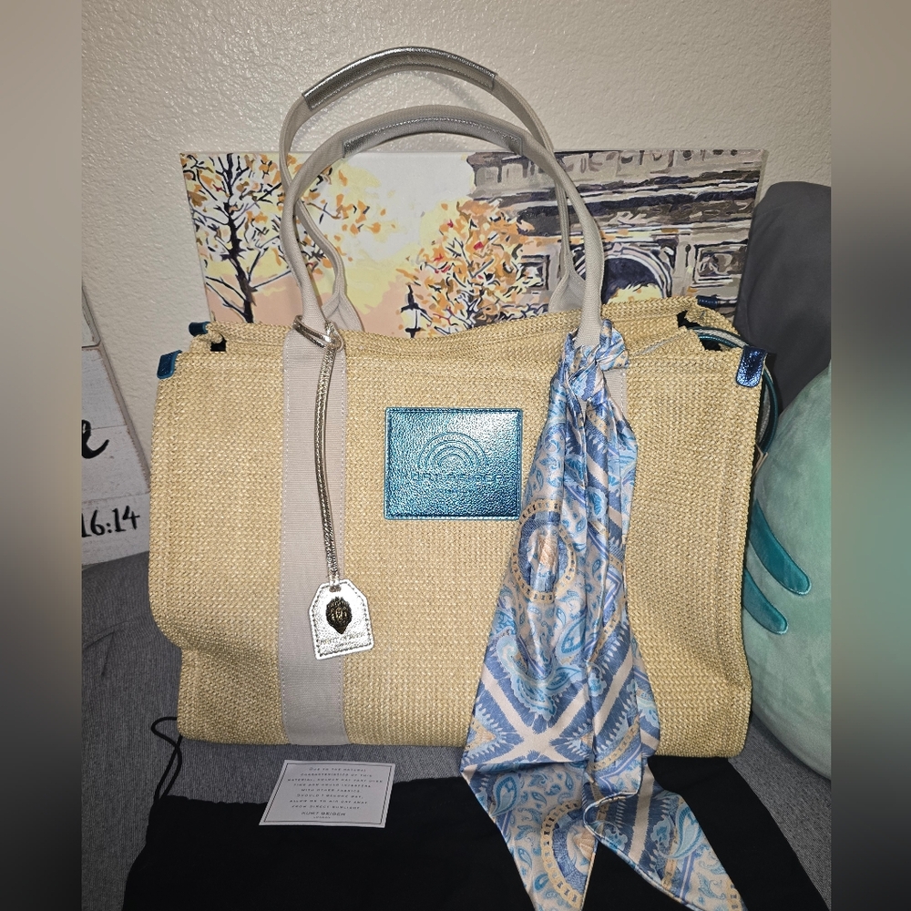 🎉Beautiful Kurt Geiger XXL Tote Bag - EUC